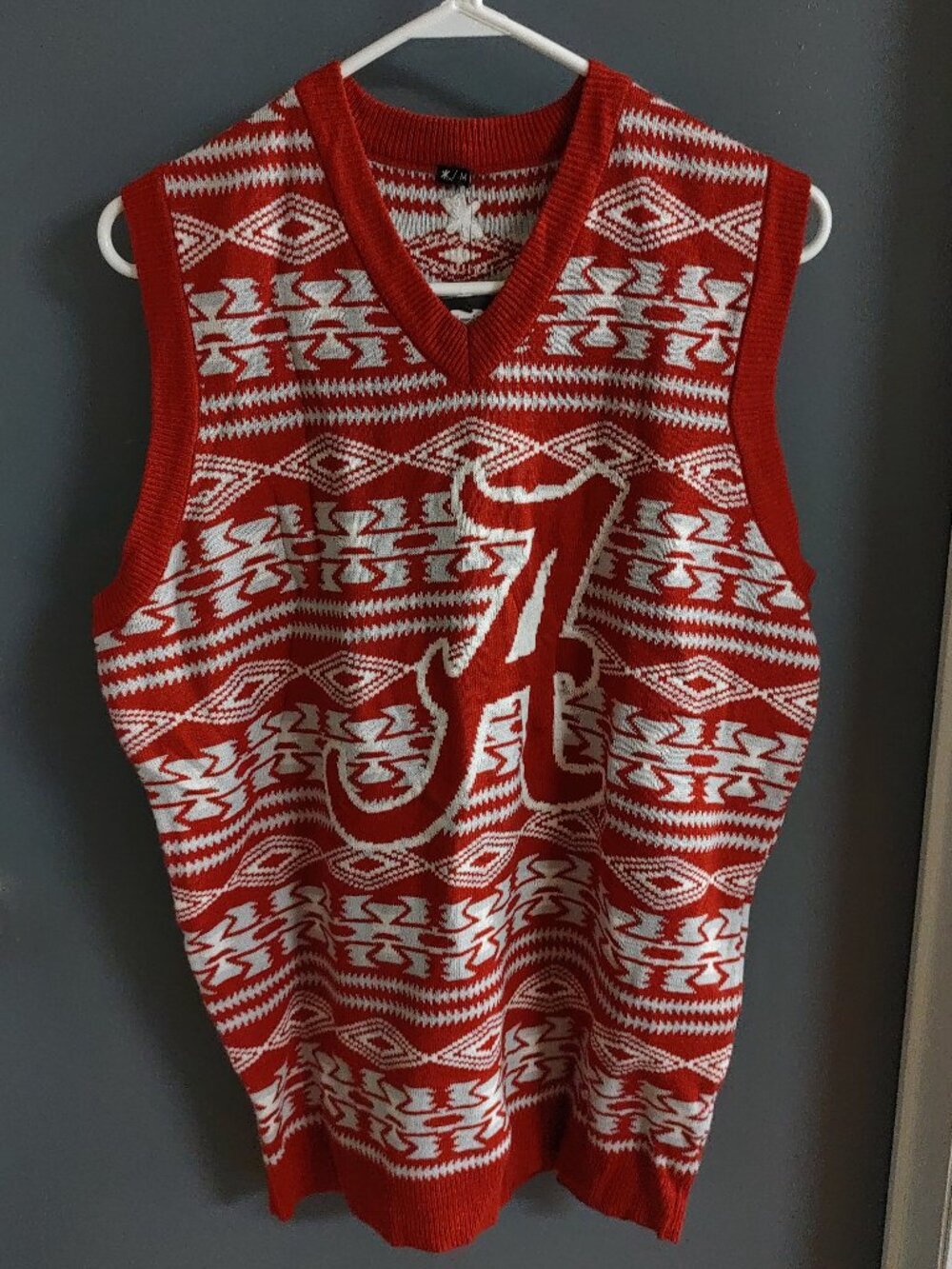 Klew Alabama Crimson Tide Ugly Sweater Vest Mens Medium M Aztec NWT